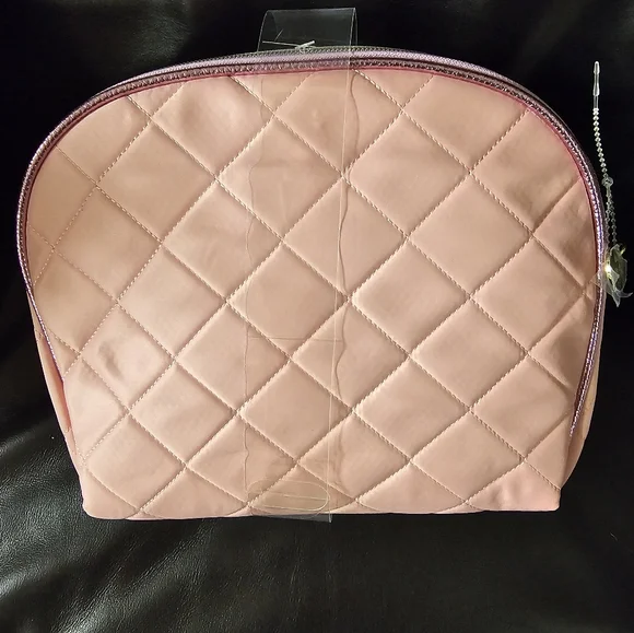 Badgley Mischka Cosmetics Bag Set Includes travel bottle NWT - Picture 6 of 7